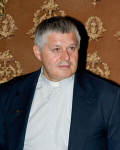 <a href="https://www.diocesi.re.it/persone/presbiteri/giovanni-davoli/">Davoli don Giovanni</a>